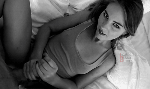 Девушки дрочат мужикам их члены, бабы мастурбируют хуй парней, порно гифа 18+, seks gifka, теребить большие письки, секс дрочка членов парней 